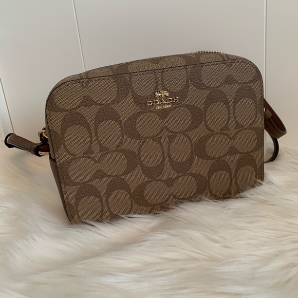 💕NEW💕COACH CROSSBODY AND A WALLET - Picture 2 of 8